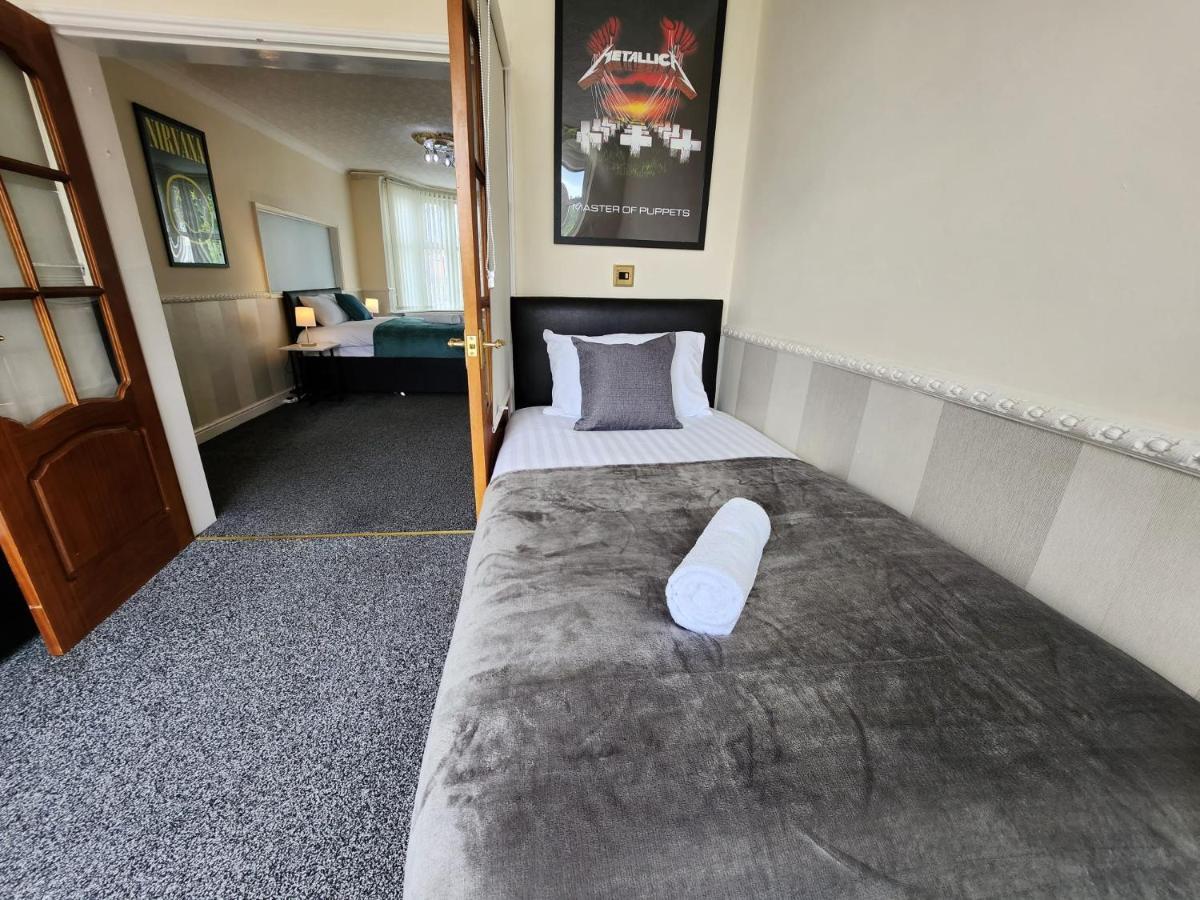 Sheldon Shared House Hotel Solihull Eksteriør billede