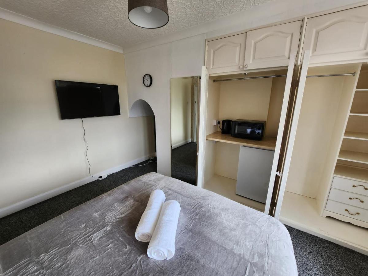 Sheldon Shared House Hotel Solihull Eksteriør billede
